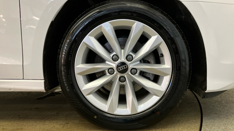 Audi A3 30 TFSI Technik 5dr Petrol Hatchback